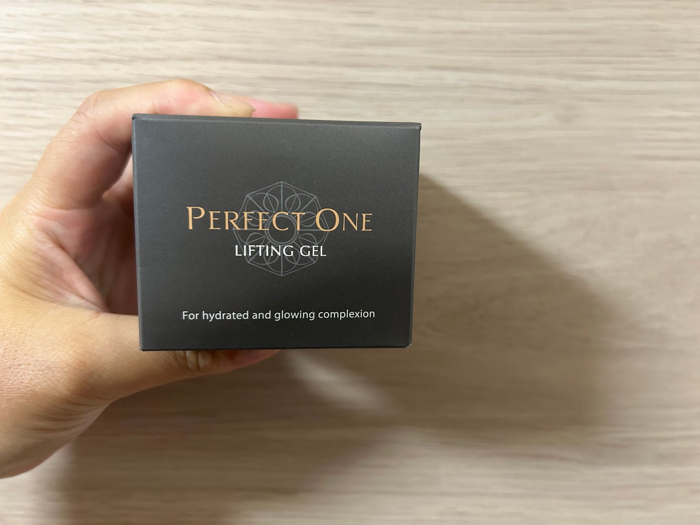 パーフェクトワン リフティングジェル/パーフェクトワン/オールインワン化粧品を使ったクチコミ(1枚目)
