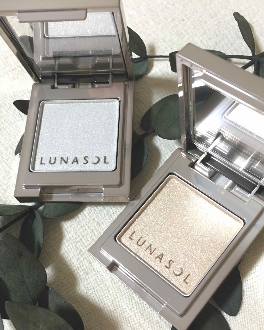 ジュエリーパウダー/LUNASOL/単色アイシャドウを使ったクチコミ（1枚目）