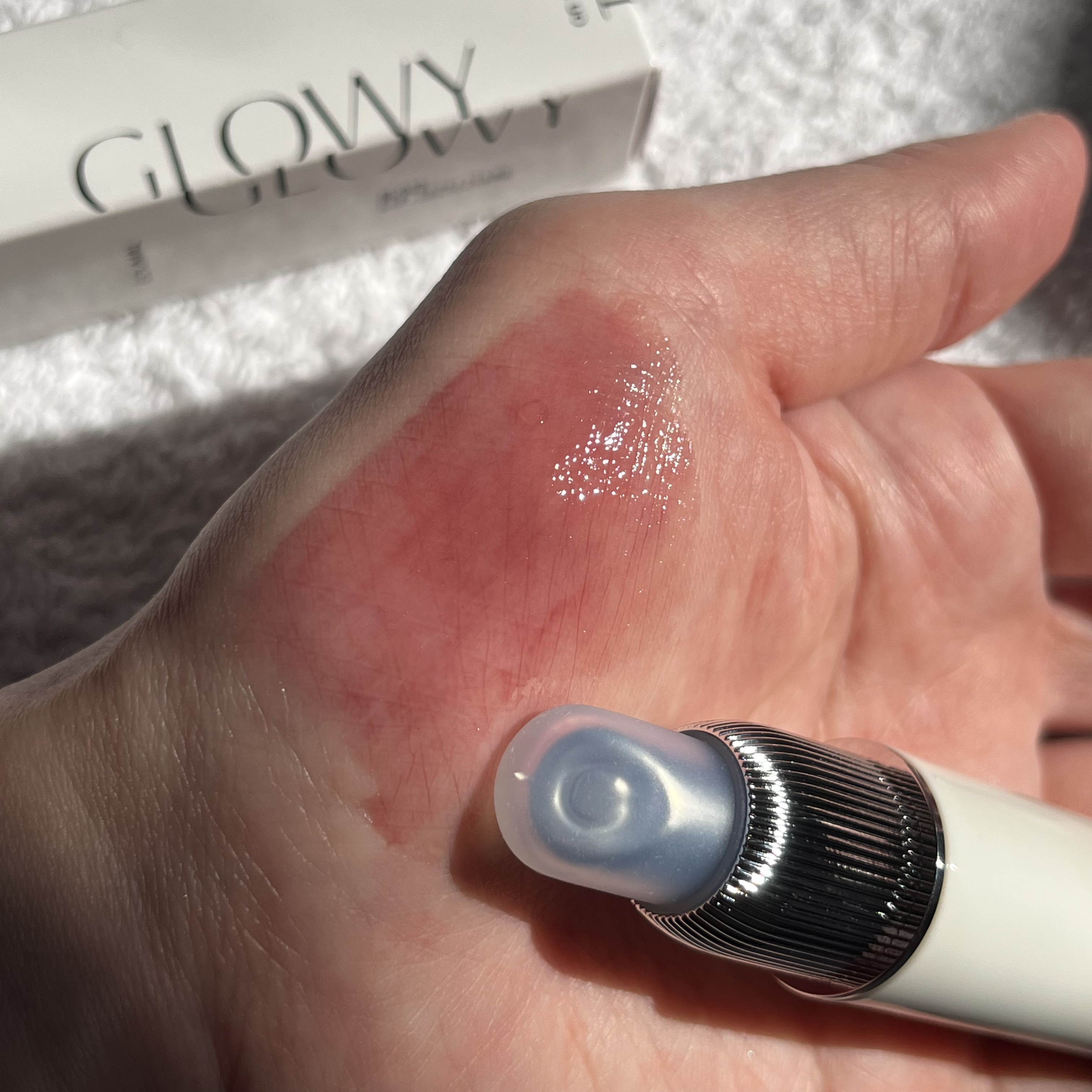 ノンセクショングローリーティント/EQUMAL/リップティントを使ったクチコミ（3枚目）