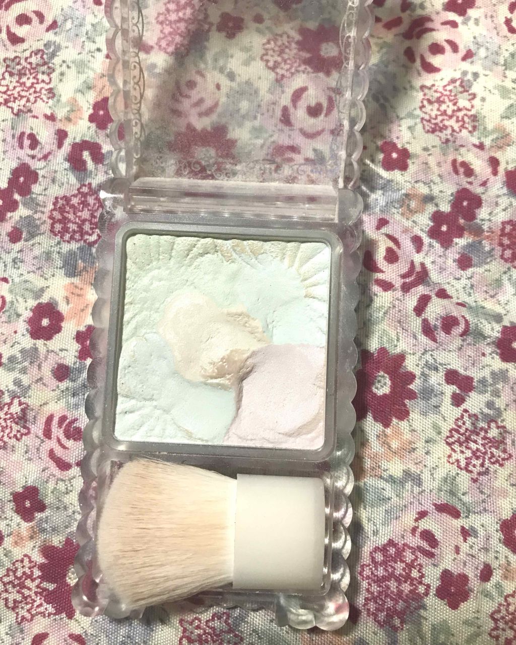 グロウフルールハイライター/キャンメイク/パウダーハイライトを使ったクチコミ(2枚目)