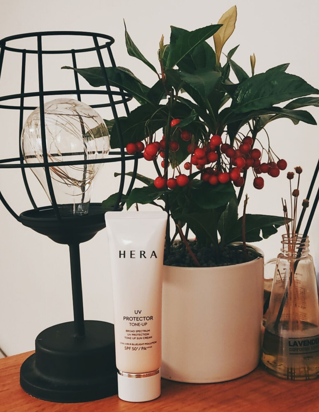 UVプロテクター トーンアップ/HERA/日焼け止めクリームを使ったクチコミ（1枚目）
