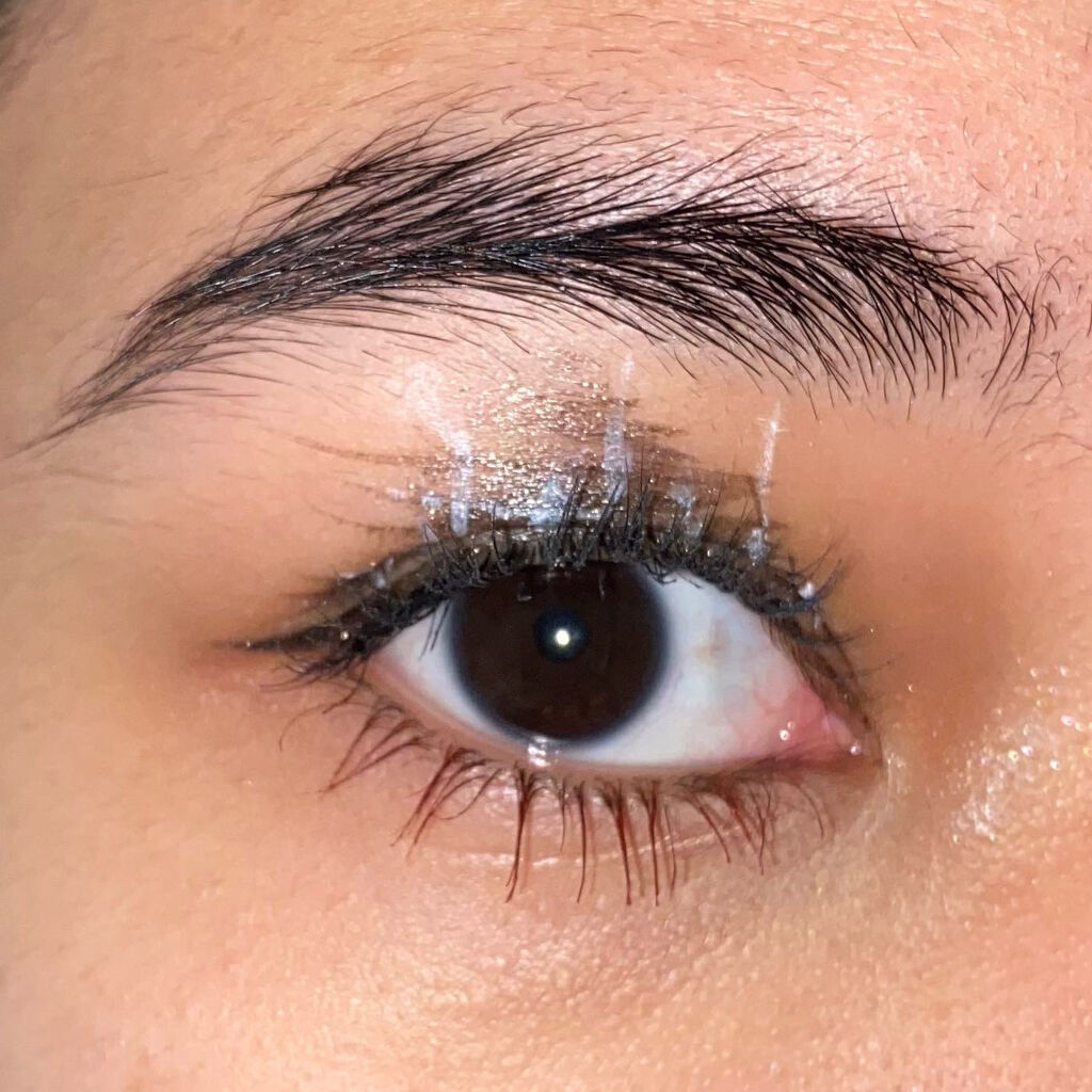 EYE OPENING LINER/UZU BY FLOWFUSHI/リキッドアイライナーを使ったクチコミ（1枚目）