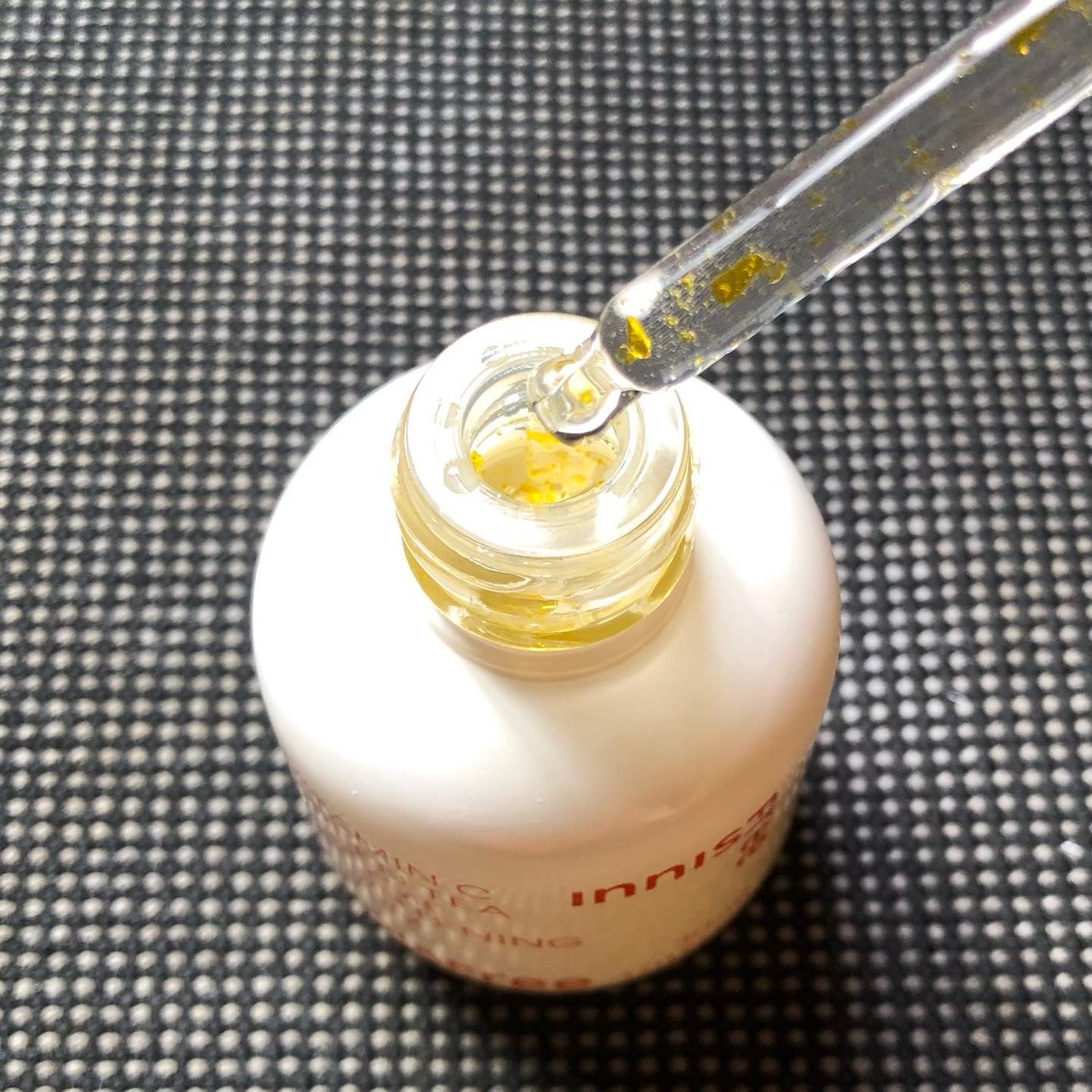 ビタC グリーンティーエンザイム ブライト セラム/innisfree/美容液を使ったクチコミ(4枚目)