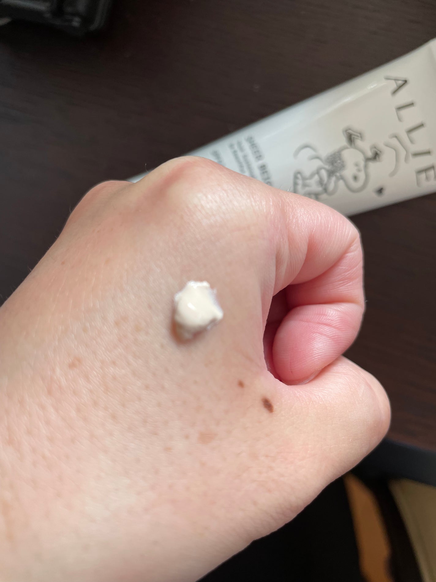 アリィー クロノビューティ カラーチューニングUV/アリィー/日焼け止めクリームを使ったクチコミ(4枚目)