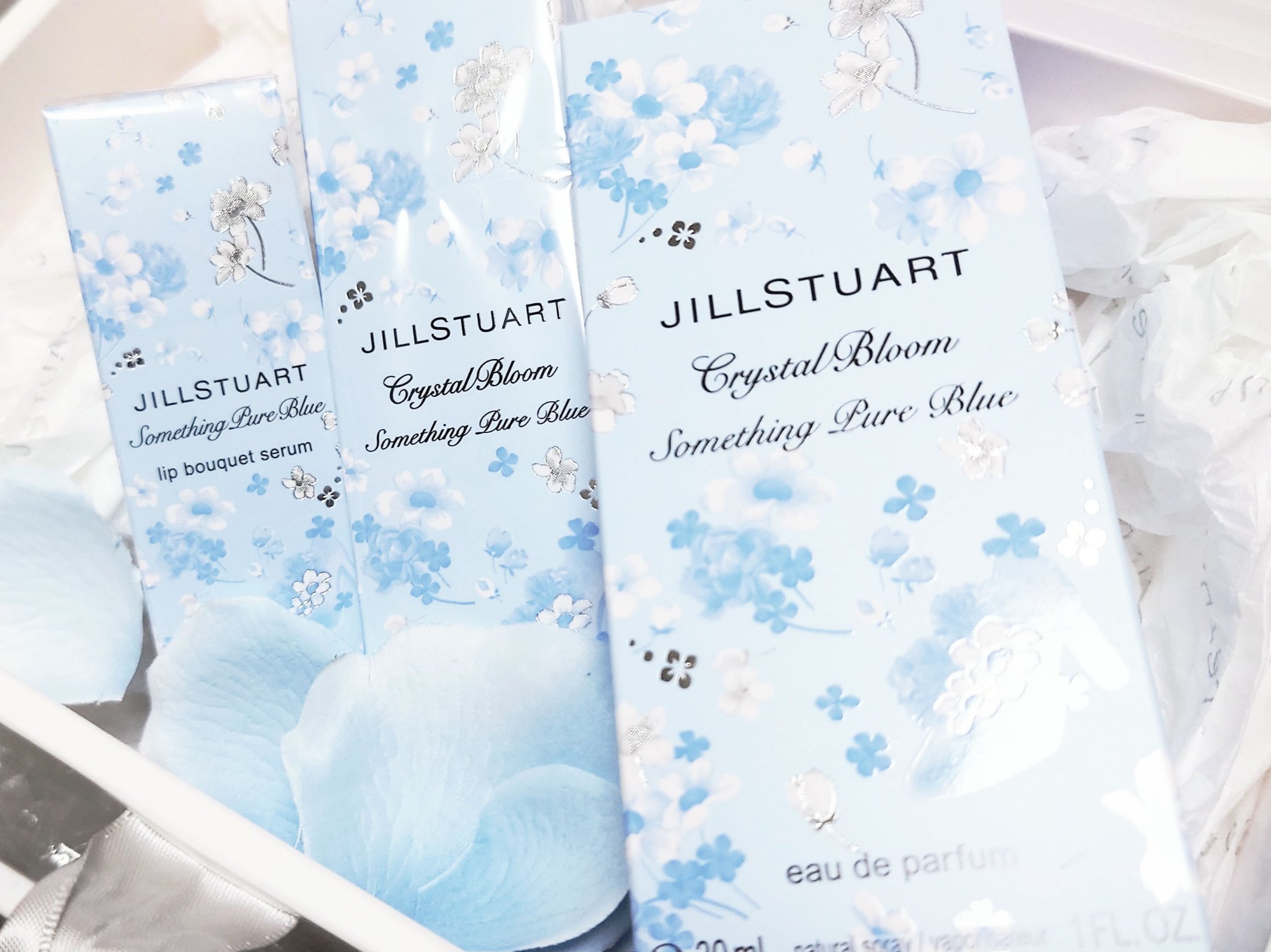 クリスタルブルーム　サムシングピュアブルー セント　パフュームド ハンド エッセンス 40g/JILL STUART/ハンドクリームを使ったクチコミ（1枚目）