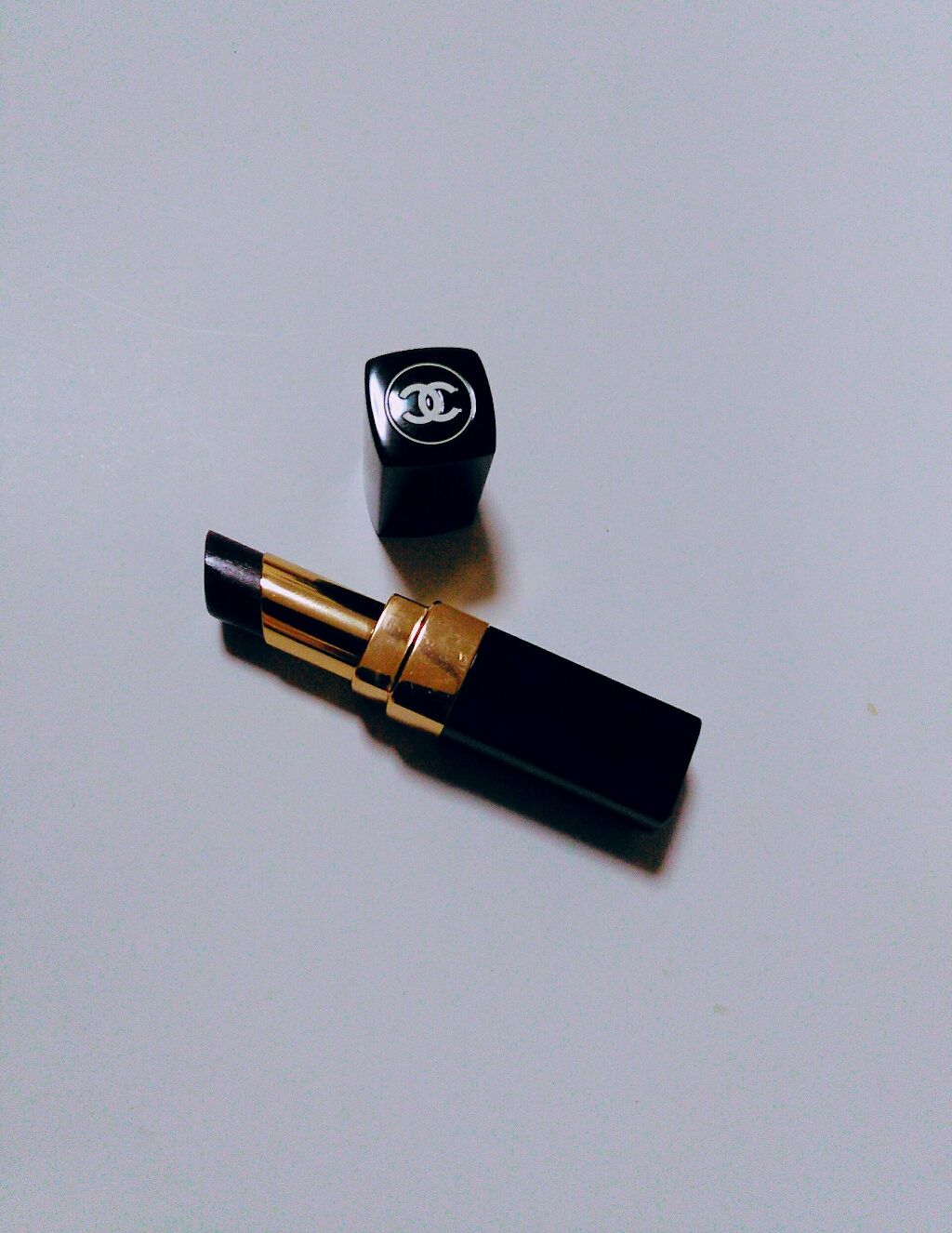 ルージュ ココ シャイン 128 ヌワール モデルヌ/CHANEL/口紅を使ったクチコミ（1枚目）