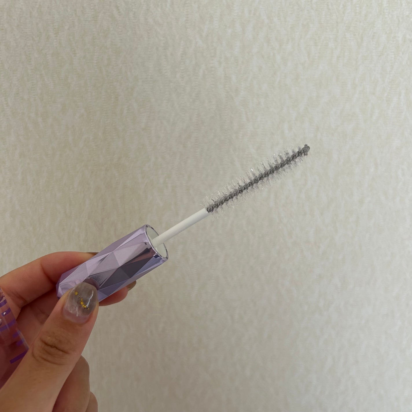 ウォーターインマトメイク パープル/ululis/プレスタイリング・寝ぐせ直しを使ったクチコミ(4枚目)