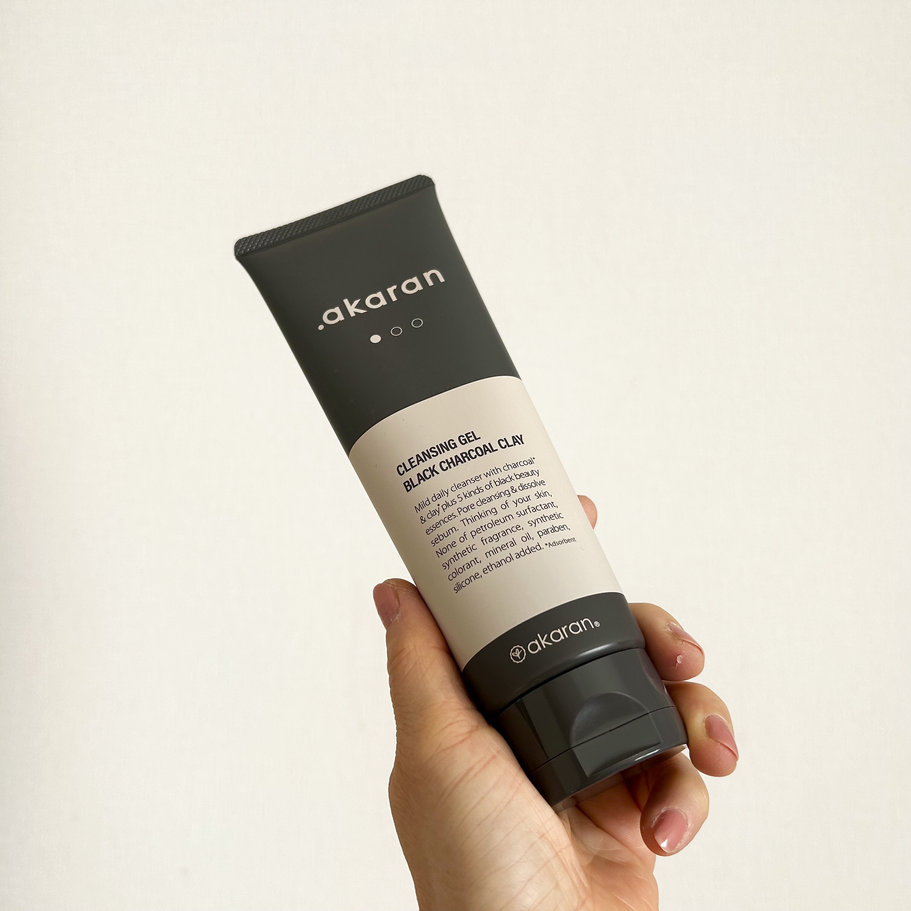ブラックジェルクレンジング/.akaran/クレンジングジェルを使ったクチコミ（2枚目）