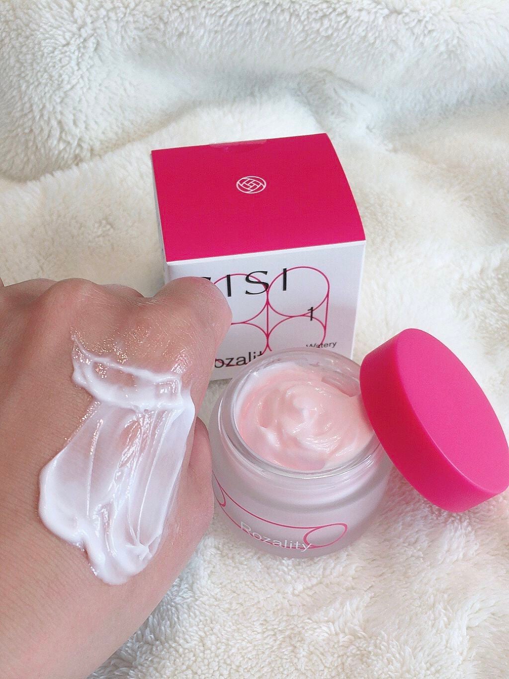 ロザリティ ウォータリーマスク/SISI/フェイスクリームを使ったクチコミ(3枚目)