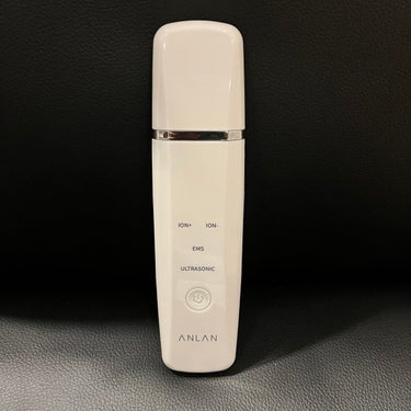 ANLAN ウォーターピーリング 光 美顔器のクチコミ「Qoo10のメガ割で購入しました！
ANLANのウォーターピーリング 光 美顔器

説明書をす.....」（2枚目）