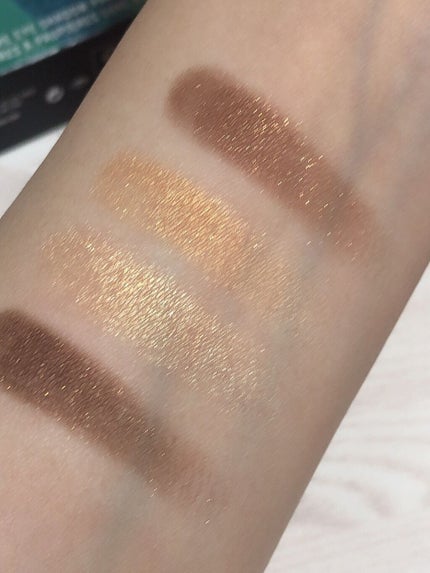 リュクス アンコール アイシャドウ パレット/BOBBI BROWN/アイシャドウパレットを使ったクチコミ(4枚目)