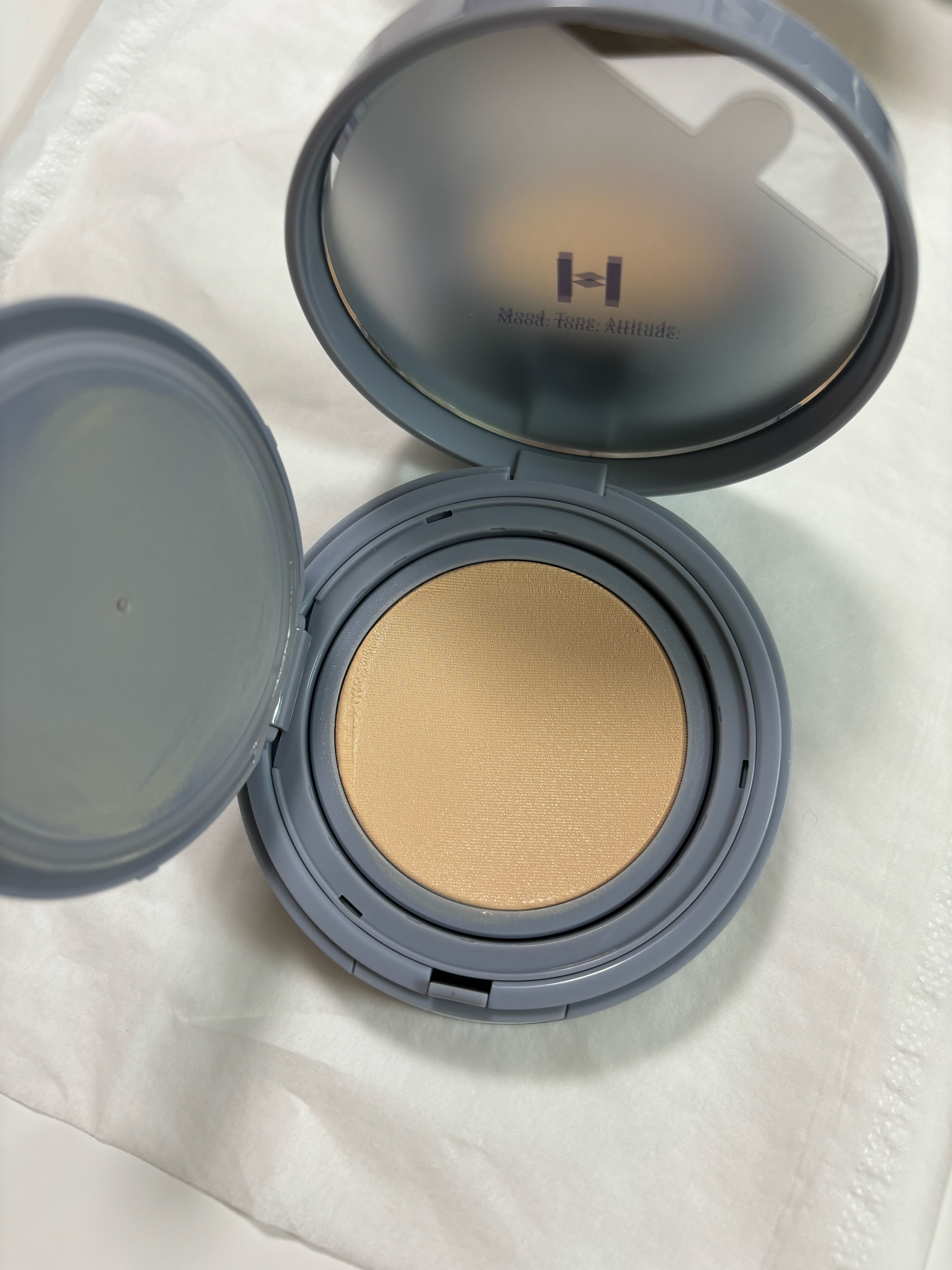 hince　セカンドスキン メッシュマットクッション　21　アイボリー　¥3,520

ナチュラルなカバー力と艶感
長時間つけてても重くなくて🙆‍♀️

使用したのが汗かきまくる暑い日ばかりだったので、マスクについたりシワにたまったりもし