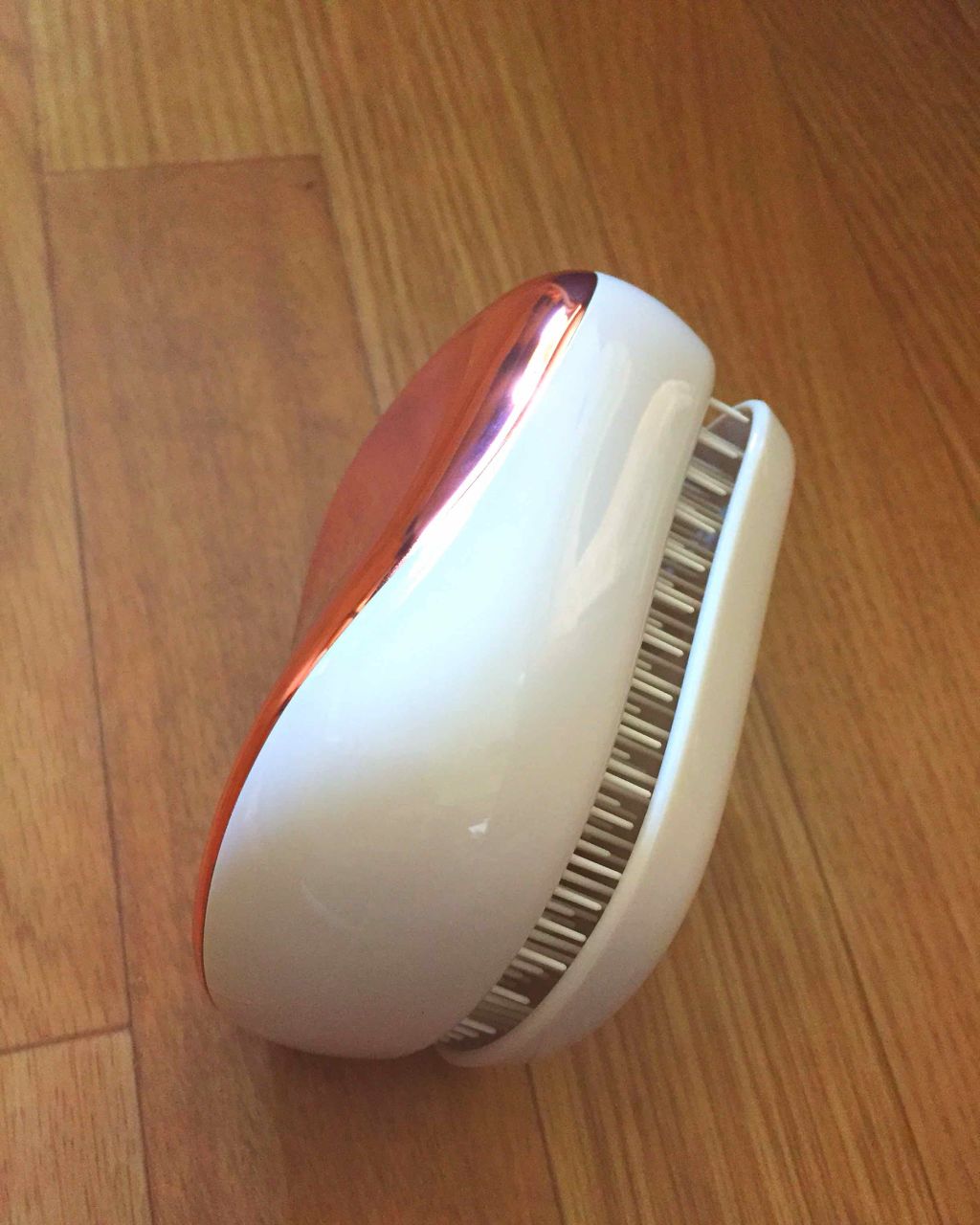 コンパクトスタイラー ローズゴールド/TANGLE TEEZER/ヘアブラシを使ったクチコミ（2枚目）