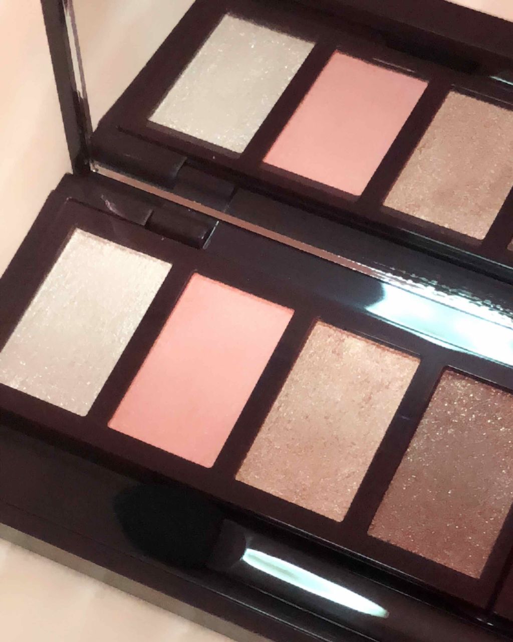 グラマラスリッチ アイパレット (クリスマスコフレ 2018)/Visée/メイクアップキットを使ったクチコミ(2枚目)