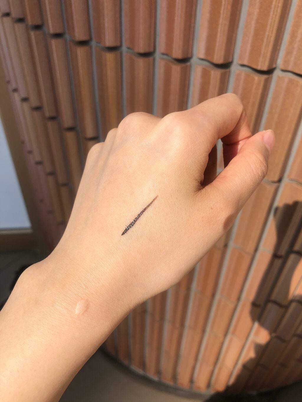 ウォータープルーフ リキッドアイライナー/CAROME./リキッドアイライナーを使ったクチコミ(2枚目)