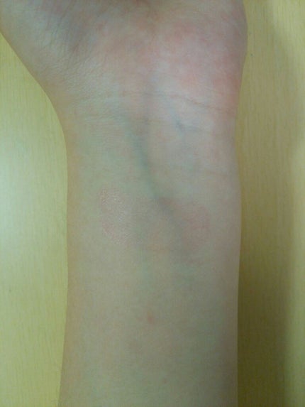 チェリーモイスチャー リップグロウ/ETUDE/リップグロスを使ったクチコミ(4枚目)