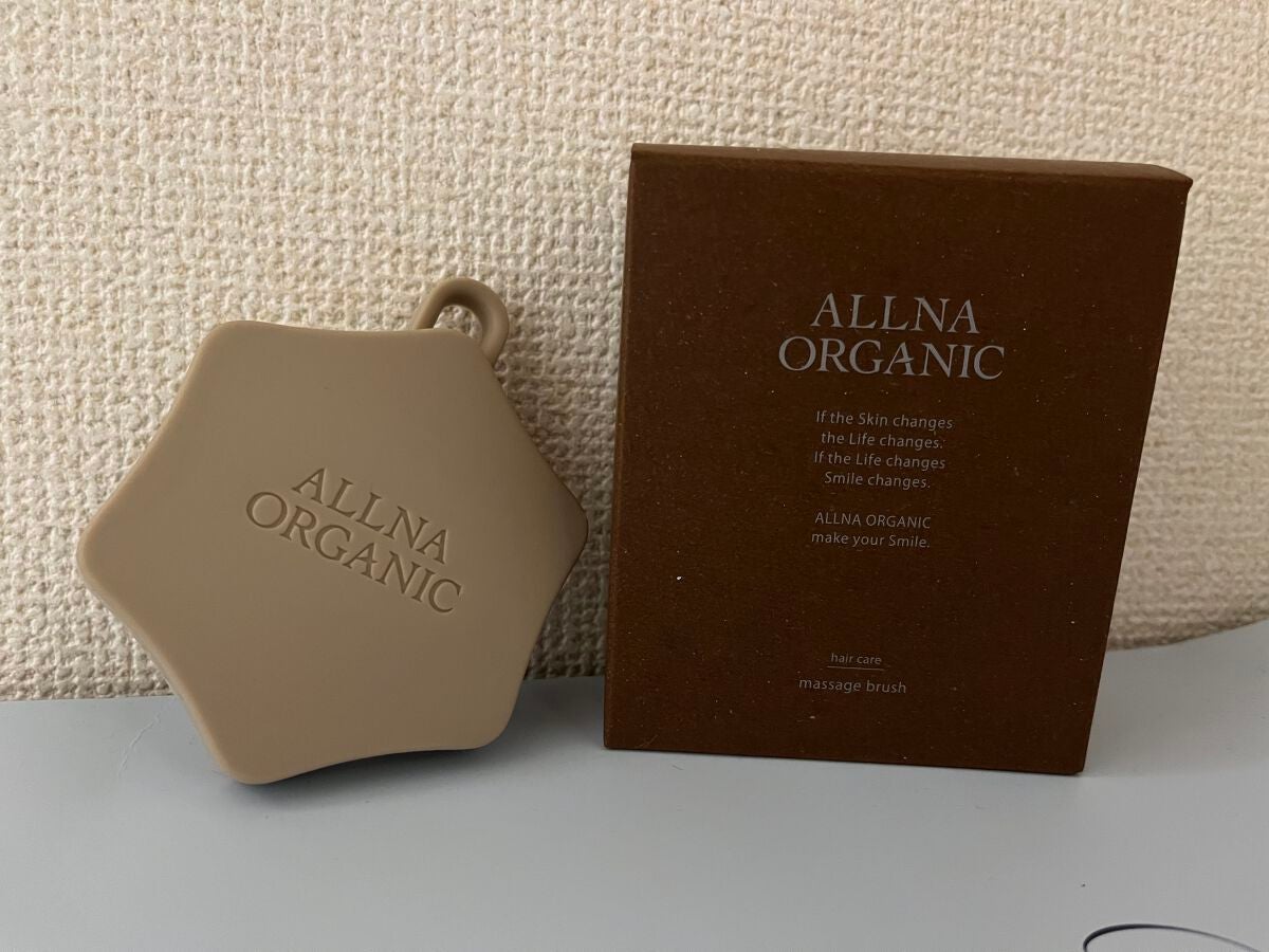 それゆけわかまるちゃん on LIPS 「頭スッキリリフレッシュ🛀シャンプーブラシ!最近ジェルネイルをす..」(2枚目)