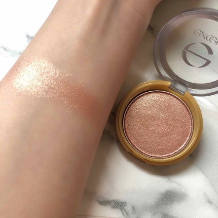 シャイニーシャドウ N/excel/単色アイシャドウを使ったクチコミ(3枚目)