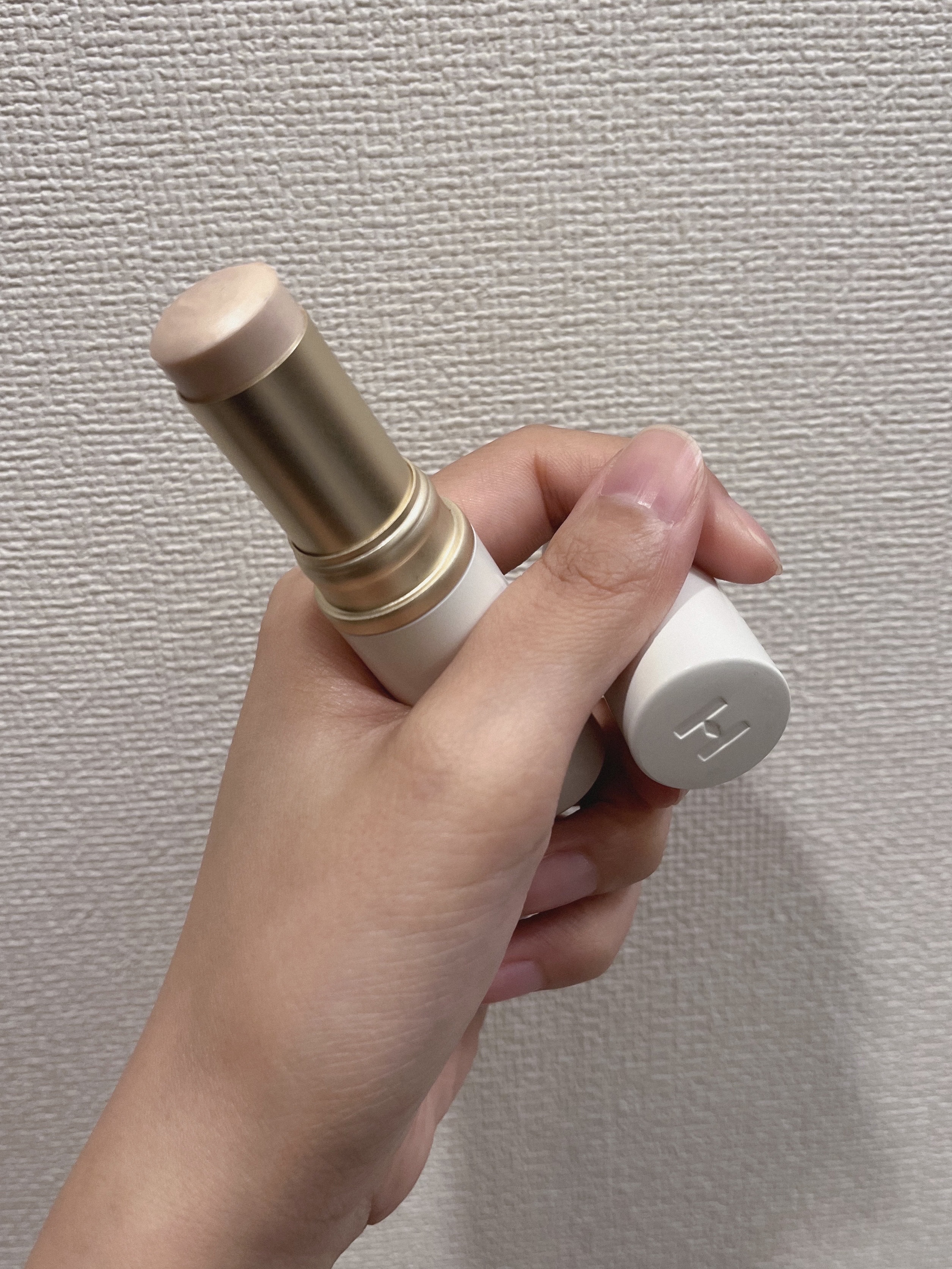 トゥルーディメンションラディアンスバーム LT001 ライト /hince/スティックハイライトを使ったクチコミ（1枚目）