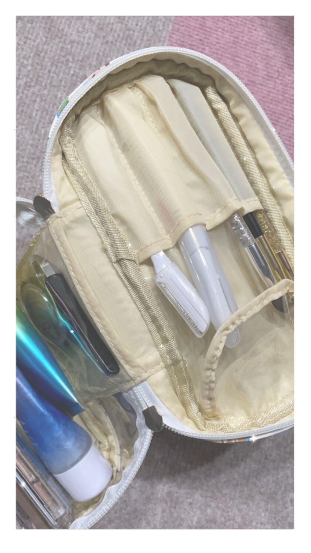 ブロッコリー on LIPS 「しまむらのメイクポーチ蓋の部分にブラシを入れる収納と小さめなが..」(3枚目)