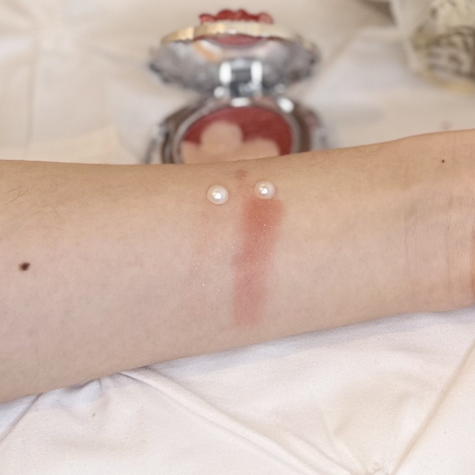 ジルスチュアート　リップブロッサム グロウ 108 poet sweet pea(限定色)/JILL STUART/口紅を使ったクチコミ（1枚目）