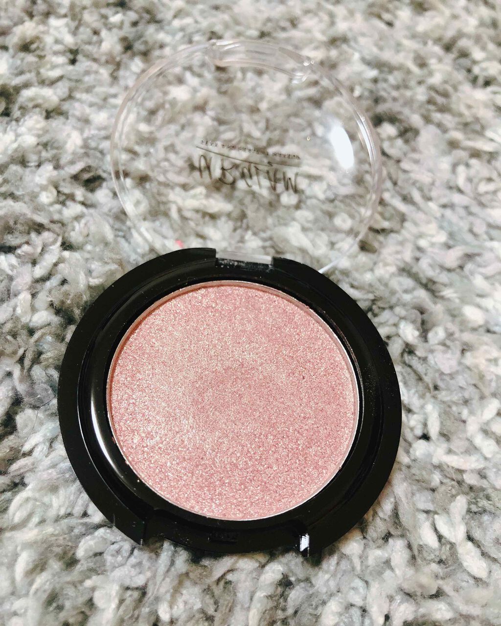 なぎさ on LIPS 「はじめての投稿です!!ダイソーのユーアーグラムのバウンシーハイ..」(1枚目)