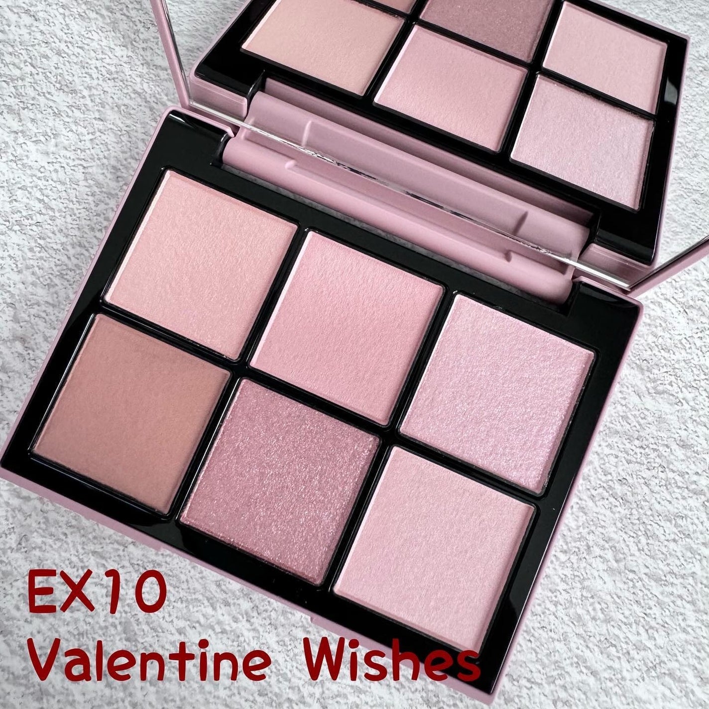 コスメ収集癖miyu on LIPS 「・@snidelbeautyの今日から発売のバレンタインコスメ..」(2枚目)