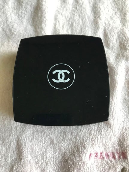 プードゥル ルミエール 10 アイヴォリーゴールド/CHANEL/パウダーハイライトを使ったクチコミ(3枚目)