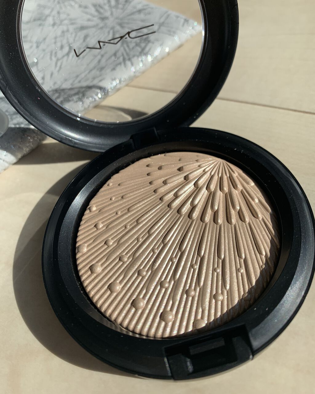 ファイヤーリット キット：シャンパン/M・A・C/メイクアップキットを使ったクチコミ（1枚目）