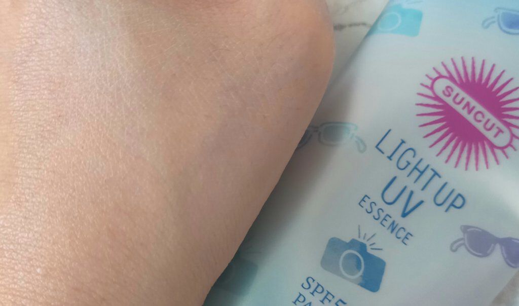 トーンアップUV エッセンス/サンカット®/日焼け止めローションを使ったクチコミ（2枚目）