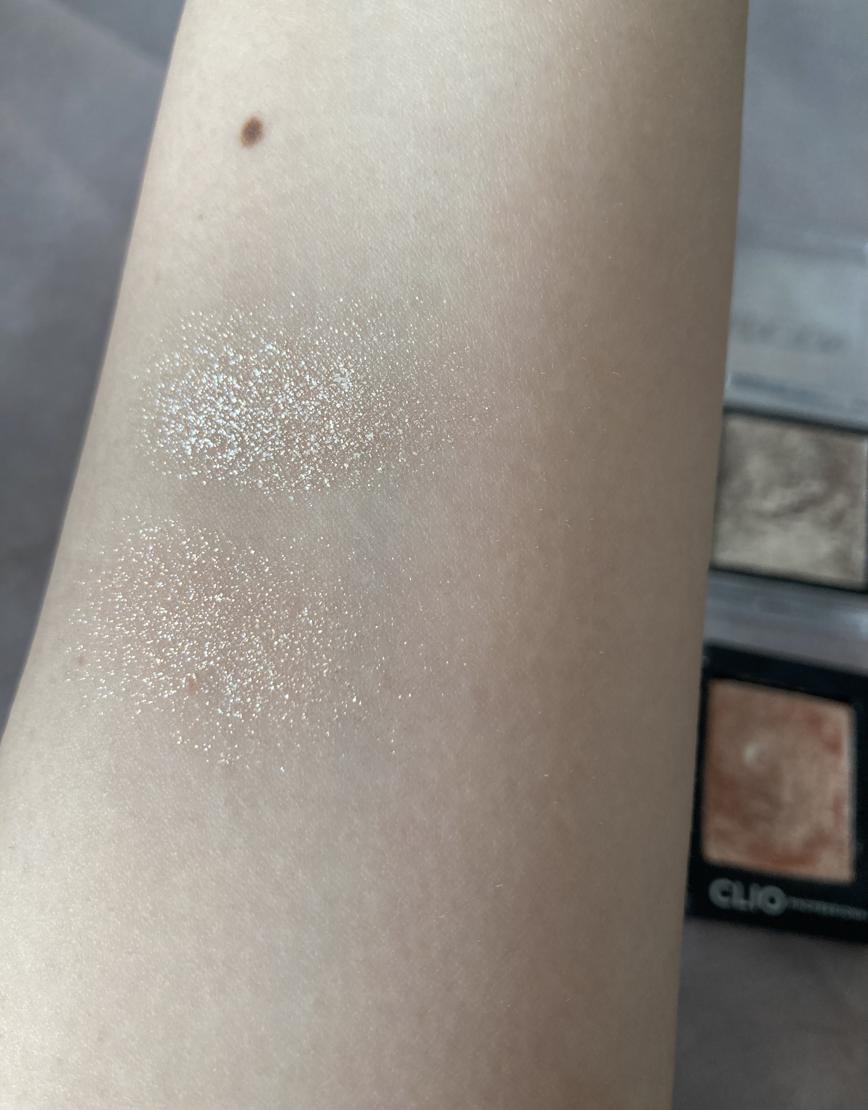 プロ シングル シャドウ/CLIO/単色アイシャドウを使ったクチコミ（3枚目）