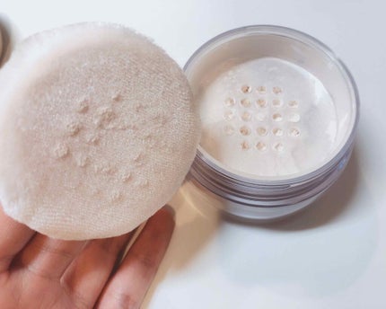 AQ MW フェイスパウダー/DECORTÉ/ルースパウダーを使ったクチコミ(2枚目)