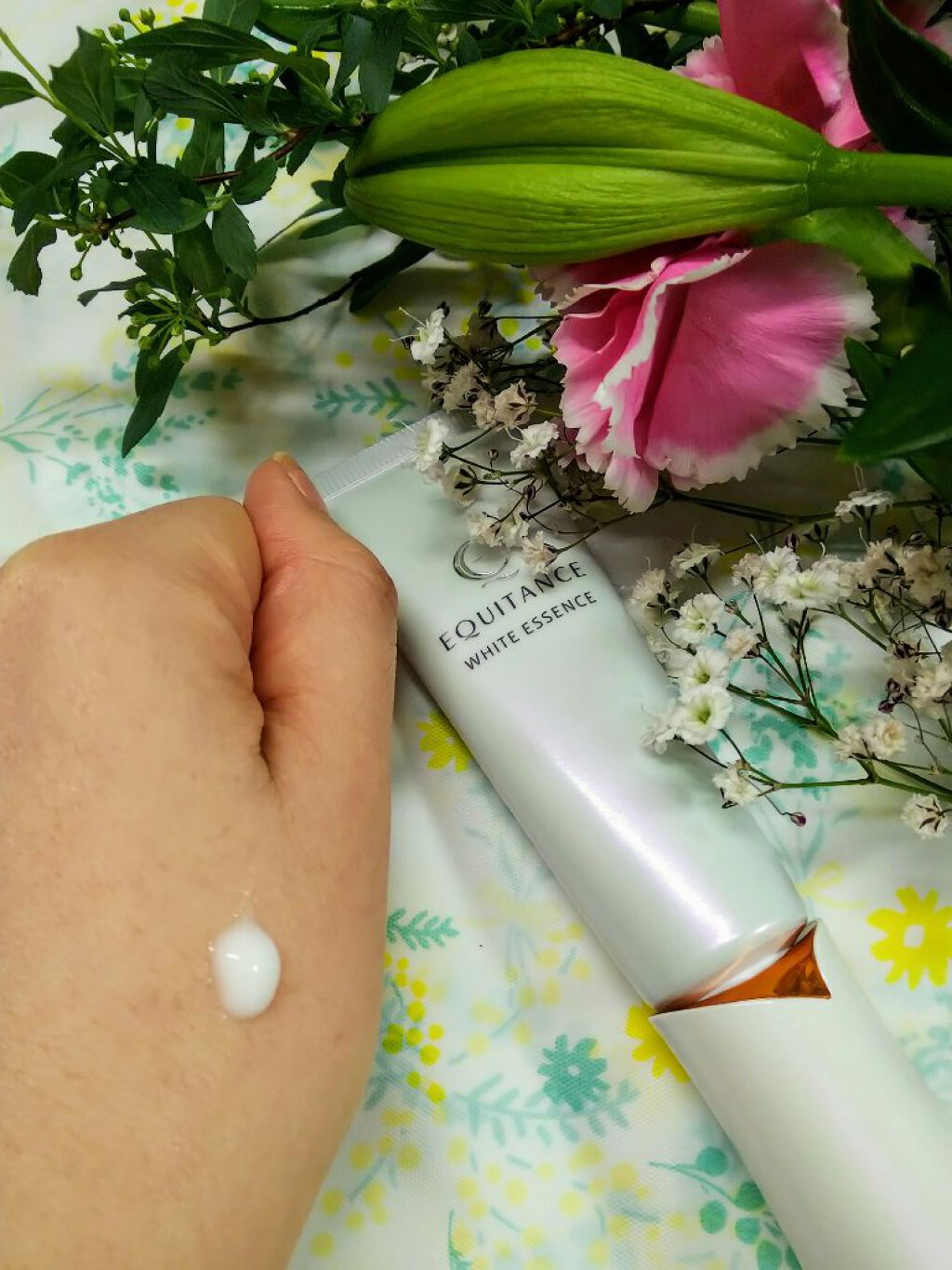 ホワイトエッセンスT/エクイタンス/美容液を使ったクチコミ（2枚目）