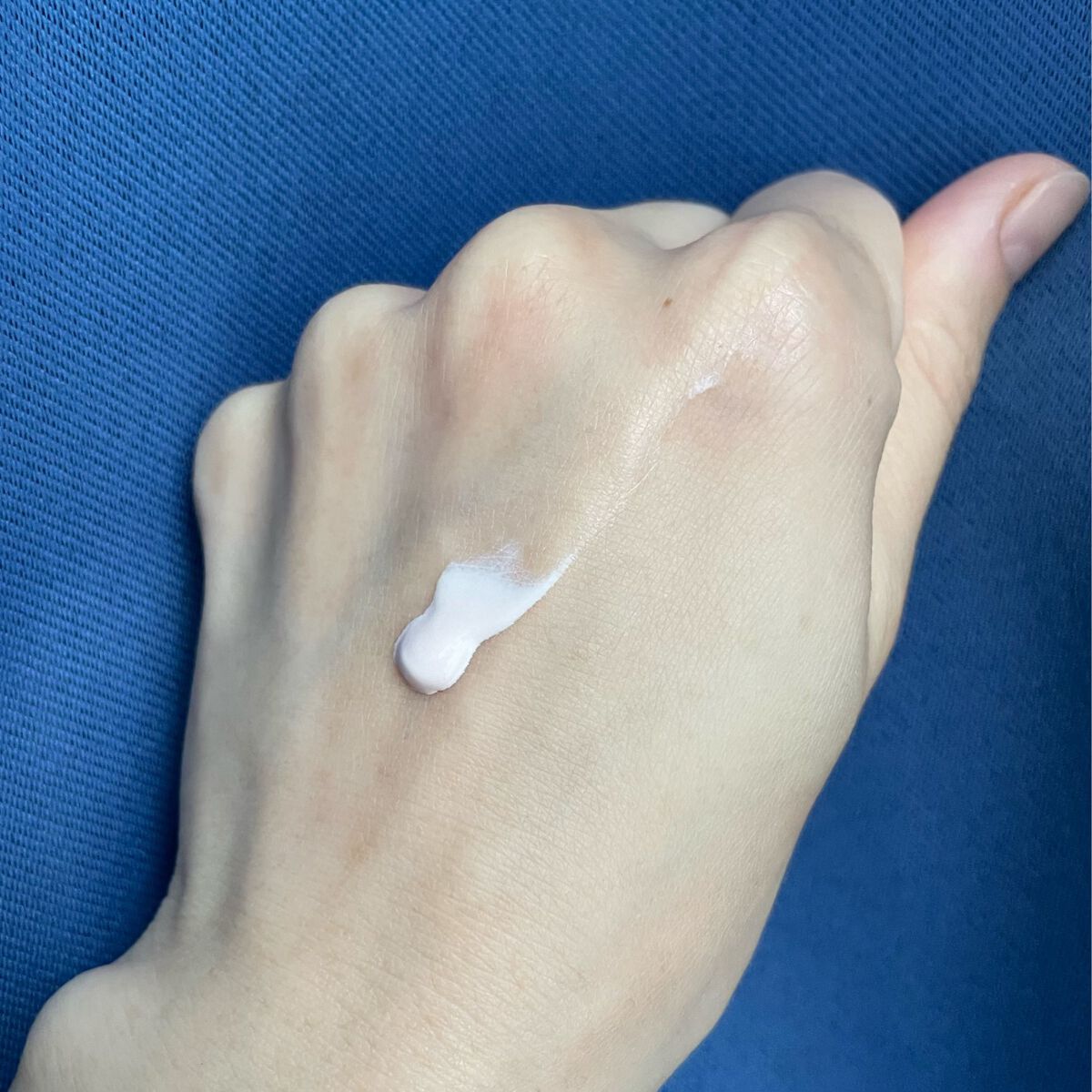 UVプラス 5P モイスチャライジング マルチ デイ スクリーン/CLARINS/日焼け止めミルクを使ったクチコミ(3枚目)