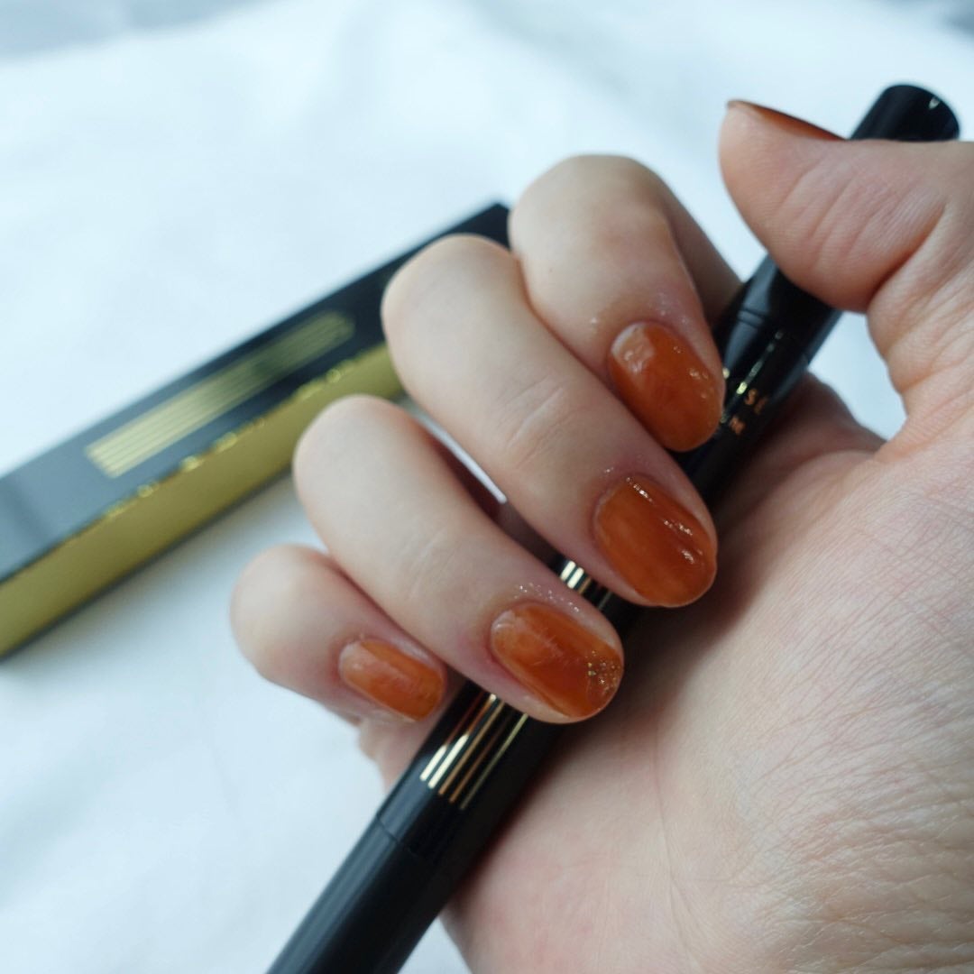 ブルーブライトネイルオイル/EMROSÉ/ネイルオイル・トリートメントを使ったクチコミ(1枚目)