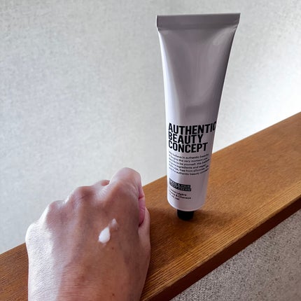 ハンド&ヘア ライトセラム/AUTHENTIC BEAUTY CONCEPT/ハンドクリームを使ったクチコミ(5枚目)