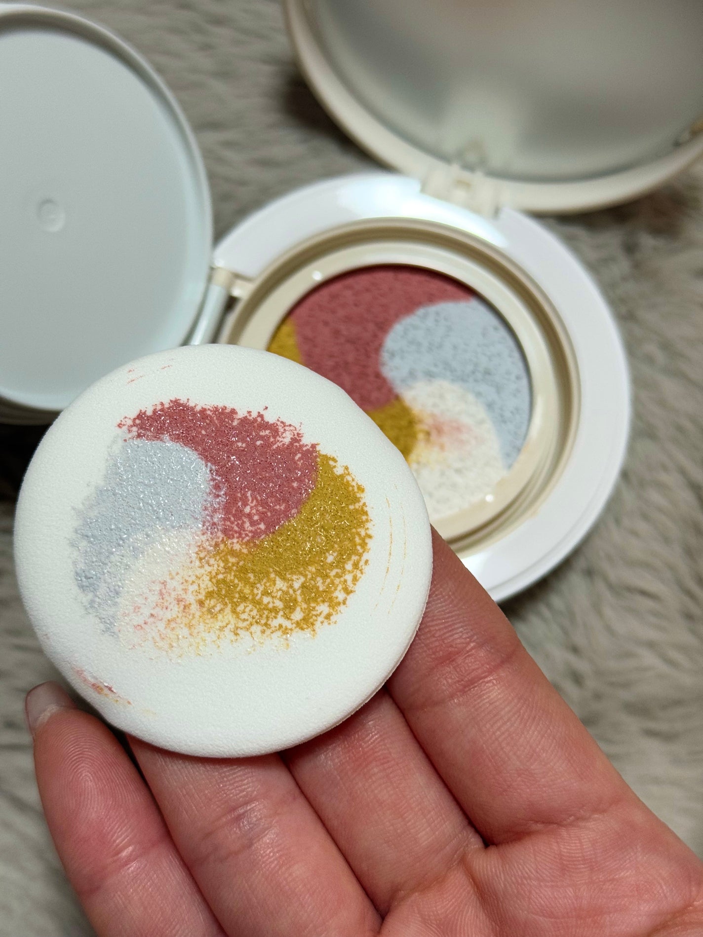 ディエム クルール カラートリックマルチクッションファンデーション/ディエム クルール/クッションファンデーションを使ったクチコミ(2枚目)