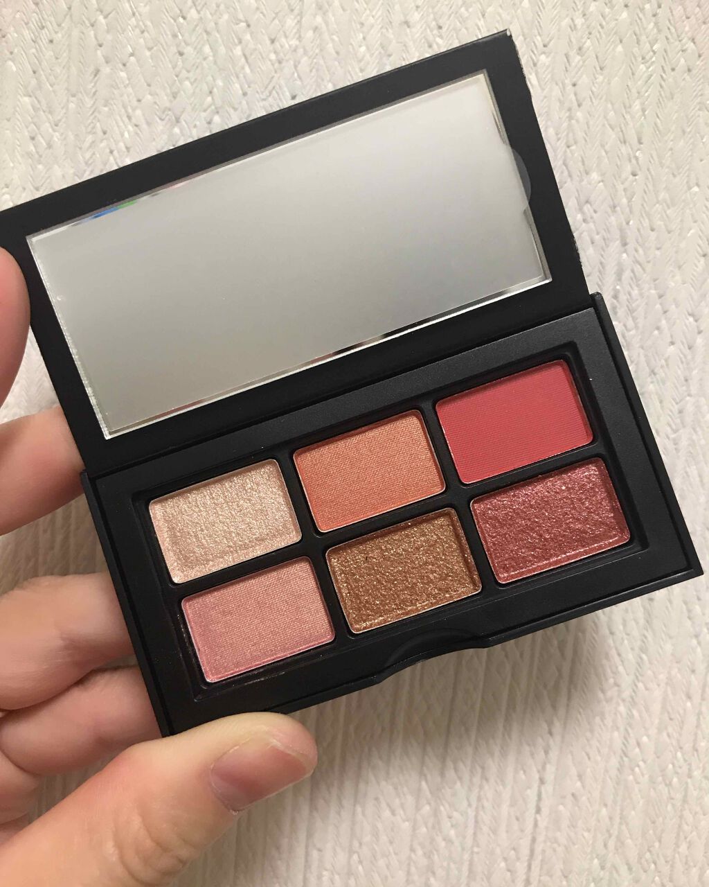 オーガズム ミニアイシャドーパレット/NARS/アイシャドウパレットを使ったクチコミ（1枚目）