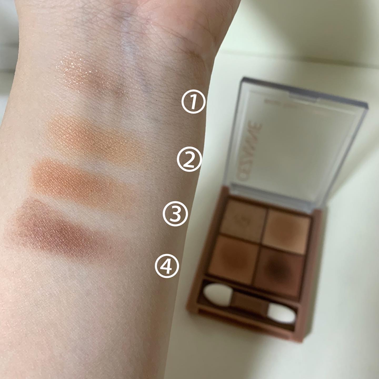 ビタートーンアイシャドウ/CEZANNE/パウダーアイシャドウを使ったクチコミ（3枚目）