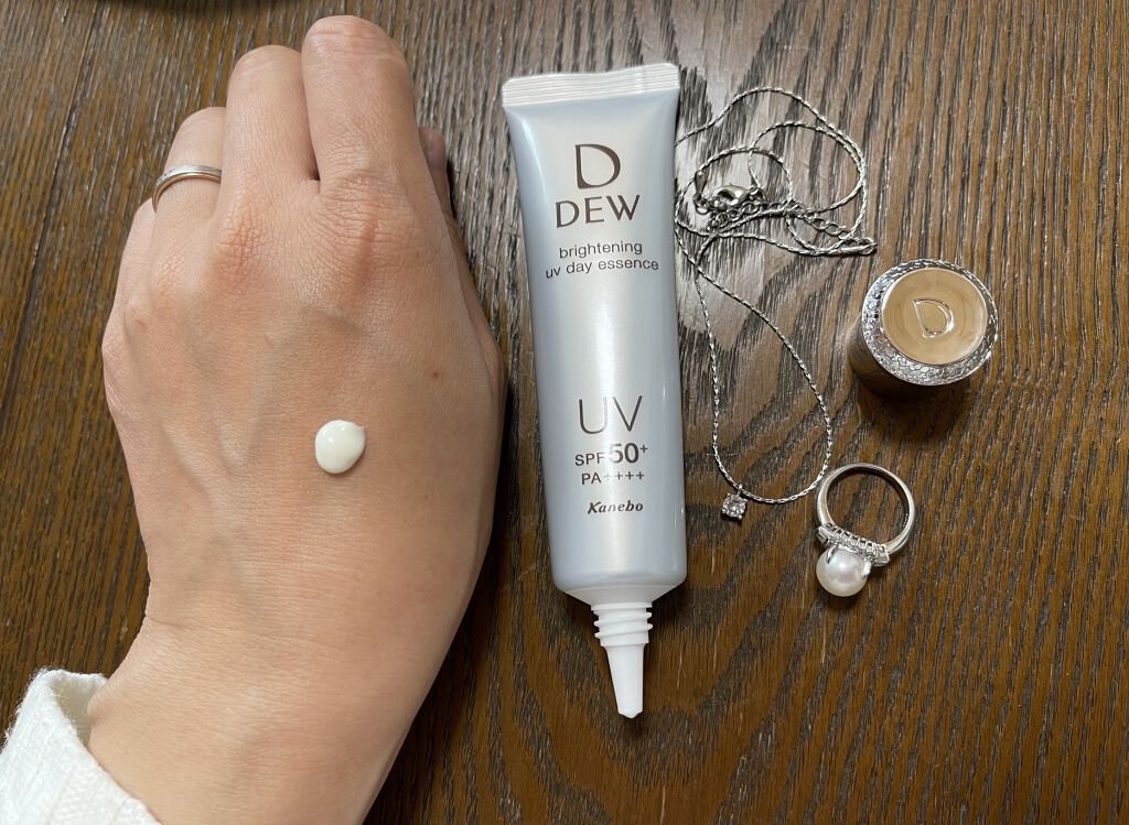 ブライトニングUVデイエッセンス/DEW/美容液を使ったクチコミ（2枚目）
