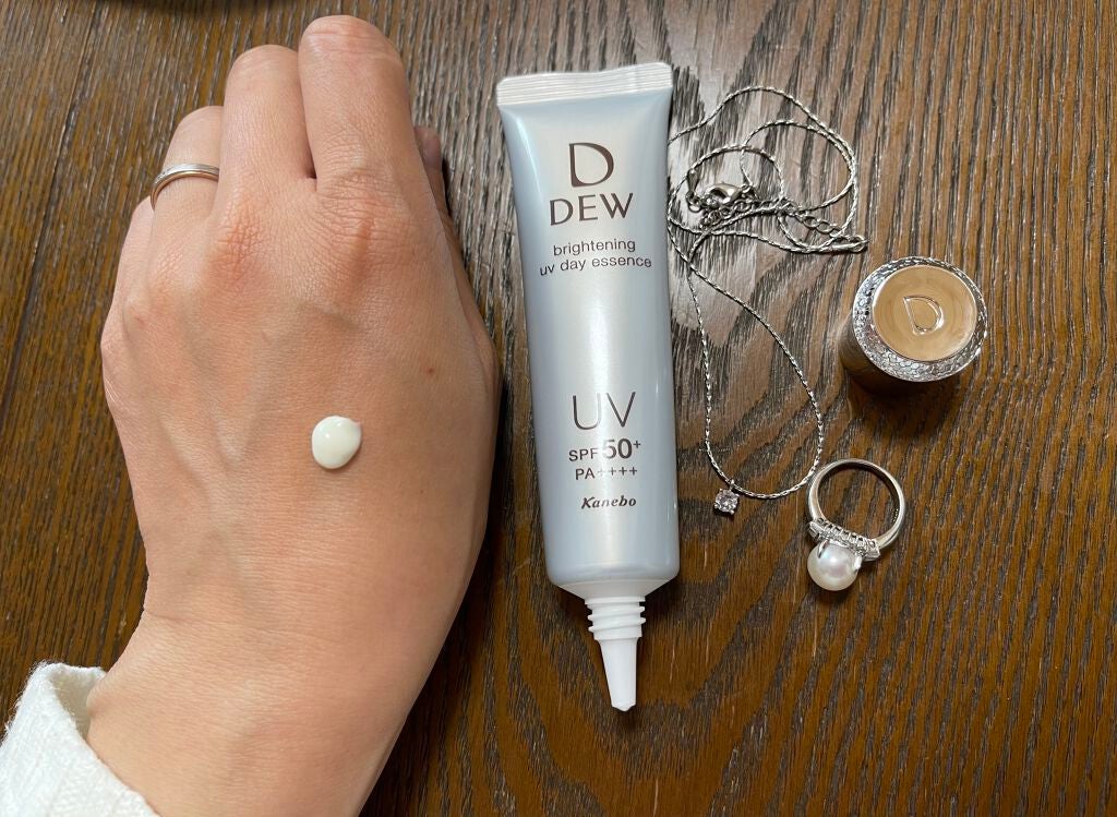 ブライトニングUVデイエッセンス/DEW/美容液を使ったクチコミ(2枚目)