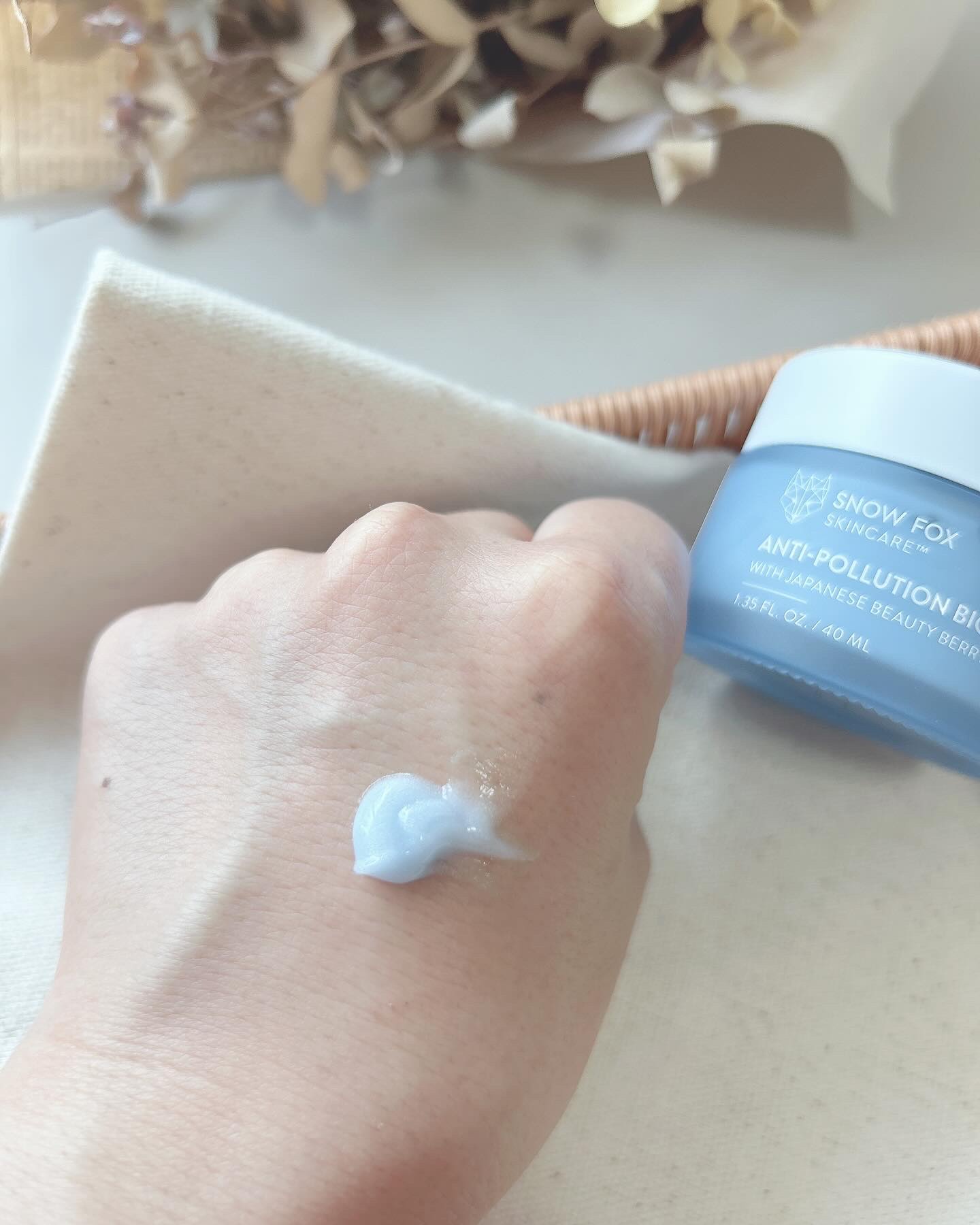 デイリー カバー ジェルセラム/SNOW FOX SKINCARE/フェイスクリームを使ったクチコミ（3枚目）