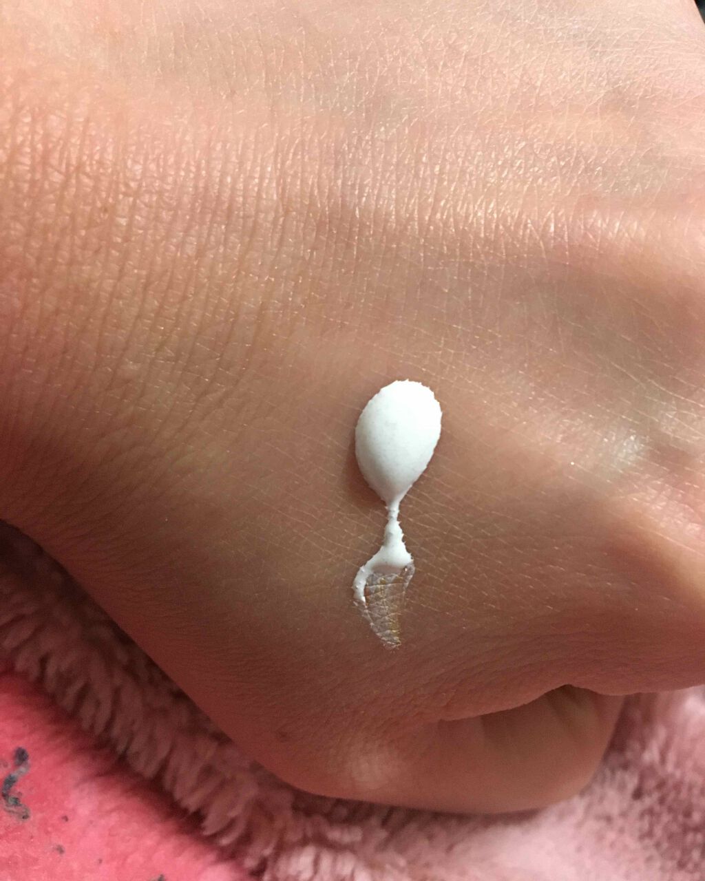 プレミアムエモーショナルファンデーション/LEI PARUFY/リキッドファンデーションを使ったクチコミ(3枚目)