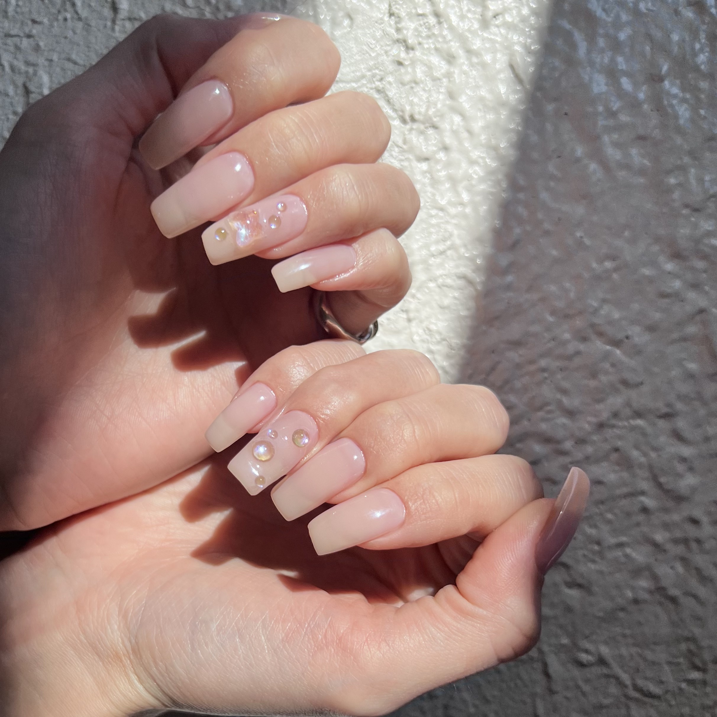 #お洒落ネイル,#トレンドネイル,#海外ネイル,#トレンドネイル,#秋ネイル,#マグネットネイル,#ワンホンネイルのネイルデザイン