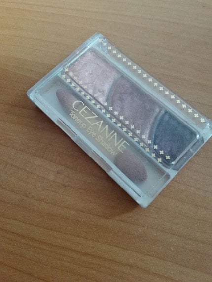トーンアップアイシャドウ/CEZANNE/アイシャドウパレットを使ったクチコミ(1枚目)