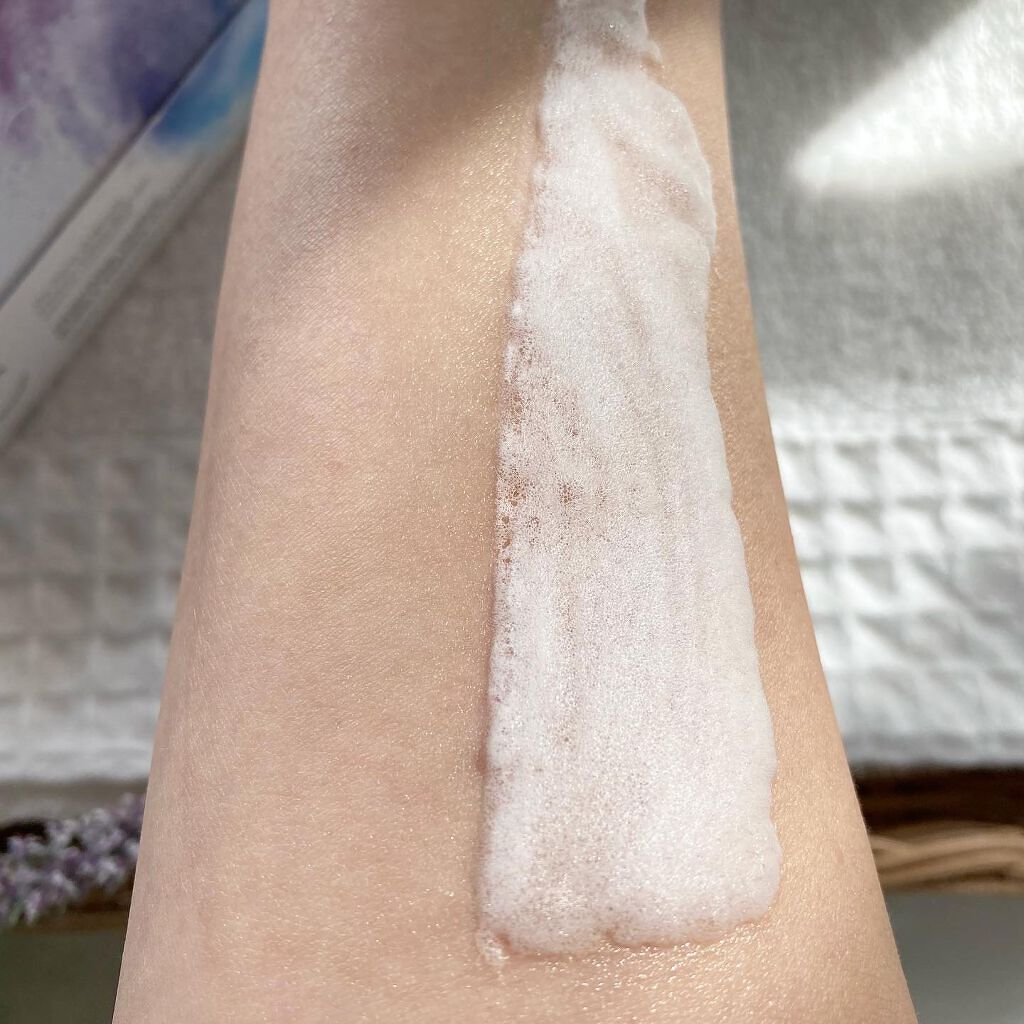 KC むきタマつるん 発泡美容液クレンジング/ハーブ健康本舗/クレンジングジェルを使ったクチコミ(4枚目)