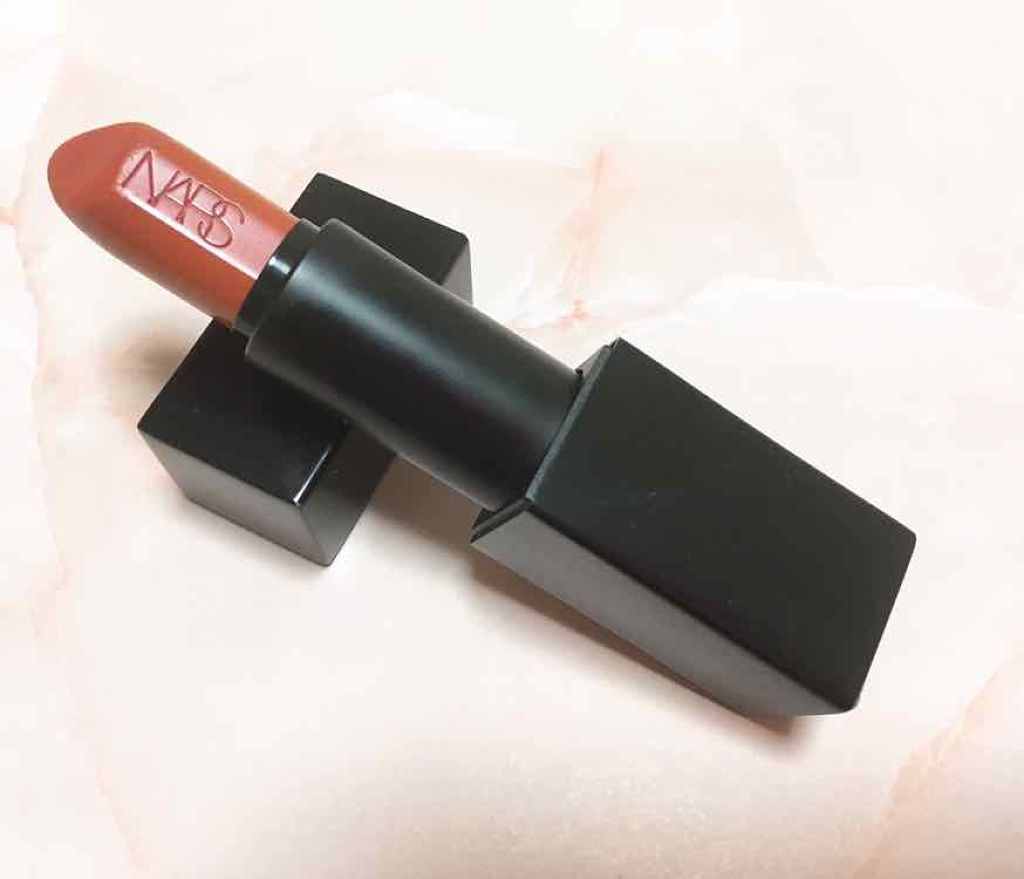 オーデイシャスリップスティック/NARS/口紅を使ったクチコミ（1枚目）