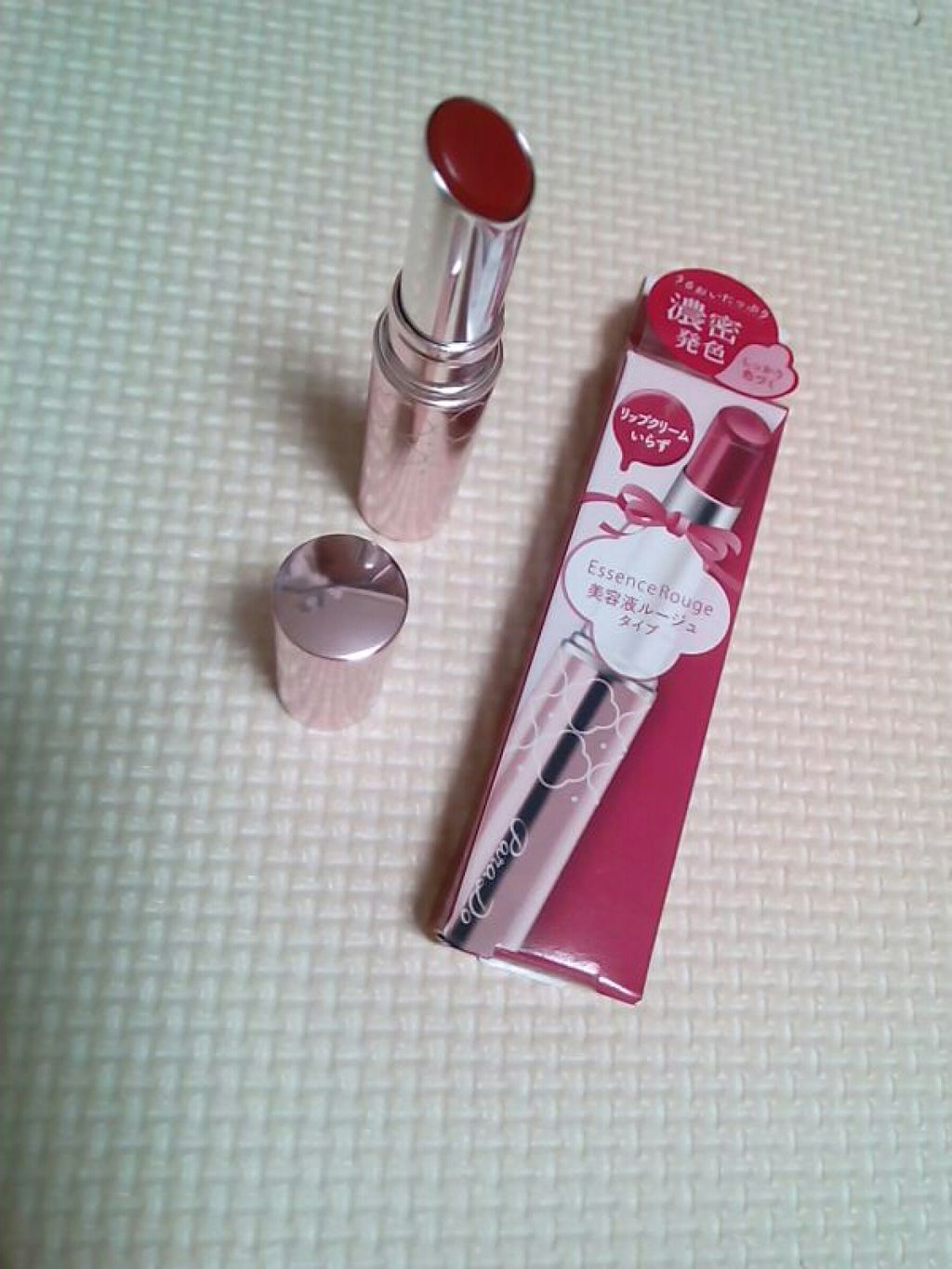 エッセンスルージュS/パラドゥ/口紅を使ったクチコミ（1枚目）