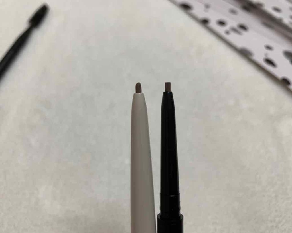 細芯 アイブロウ/CEZANNE/アイブロウペンシルを使ったクチコミ(3枚目)