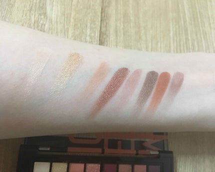カラーステイ ルックス ブック パレット/REVLON/アイシャドウパレットを使ったクチコミ(3枚目)